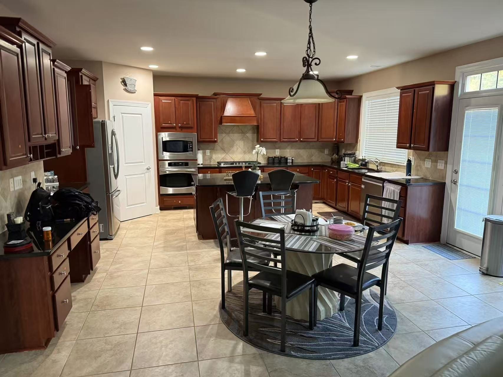Kitchen Before Renovation
